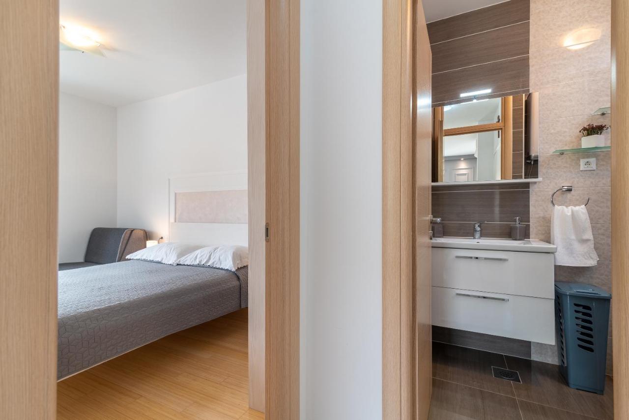 Apartman Lorena Trogir Eksteriør bilde