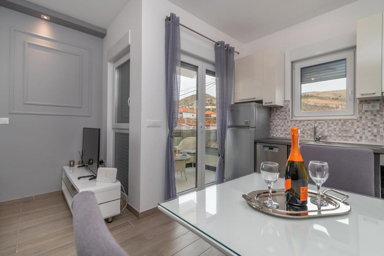 Apartman Lorena Trogir Eksteriør bilde
