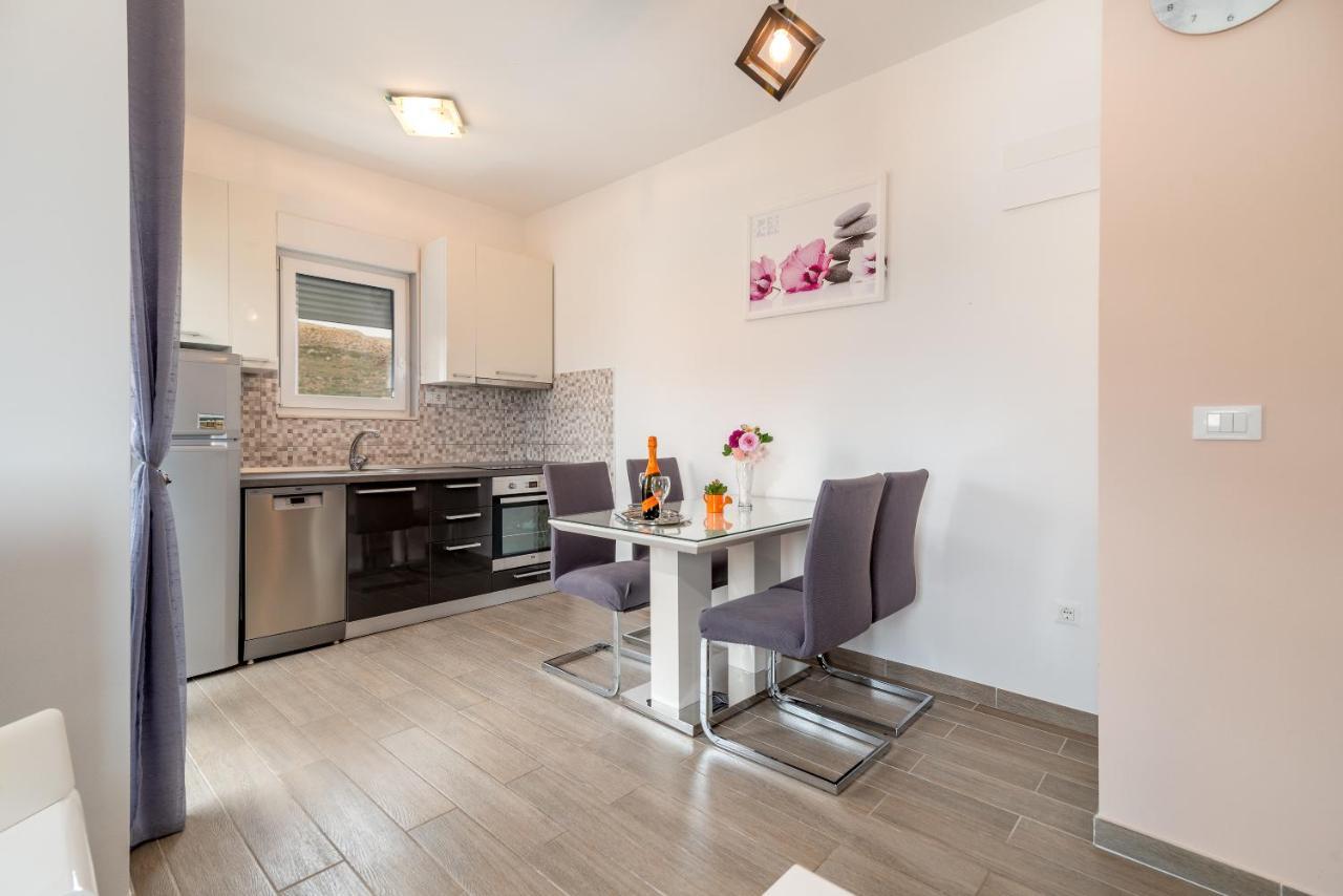 Apartman Lorena Trogir Eksteriør bilde