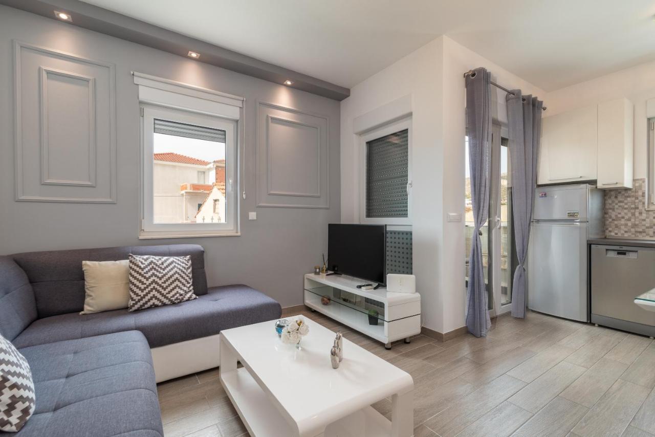 Apartman Lorena Trogir Eksteriør bilde