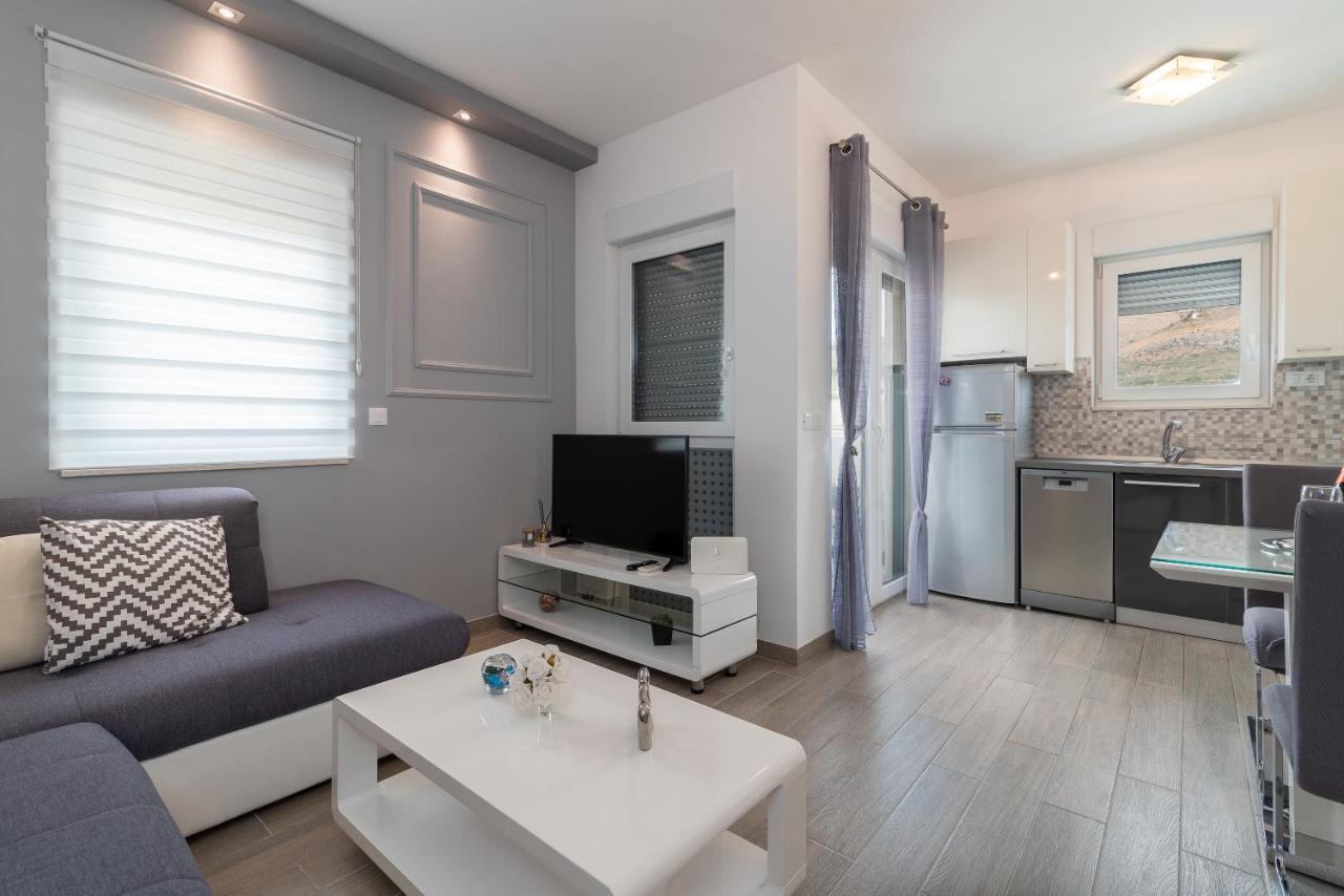 Apartman Lorena Trogir Eksteriør bilde